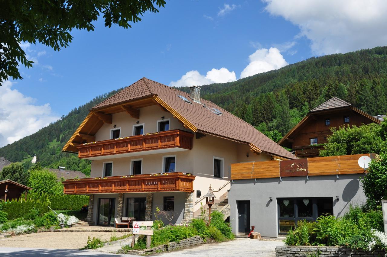 Haus Nohra Bed and Breakfast Sankt Michael im Lungau Exteriör bild